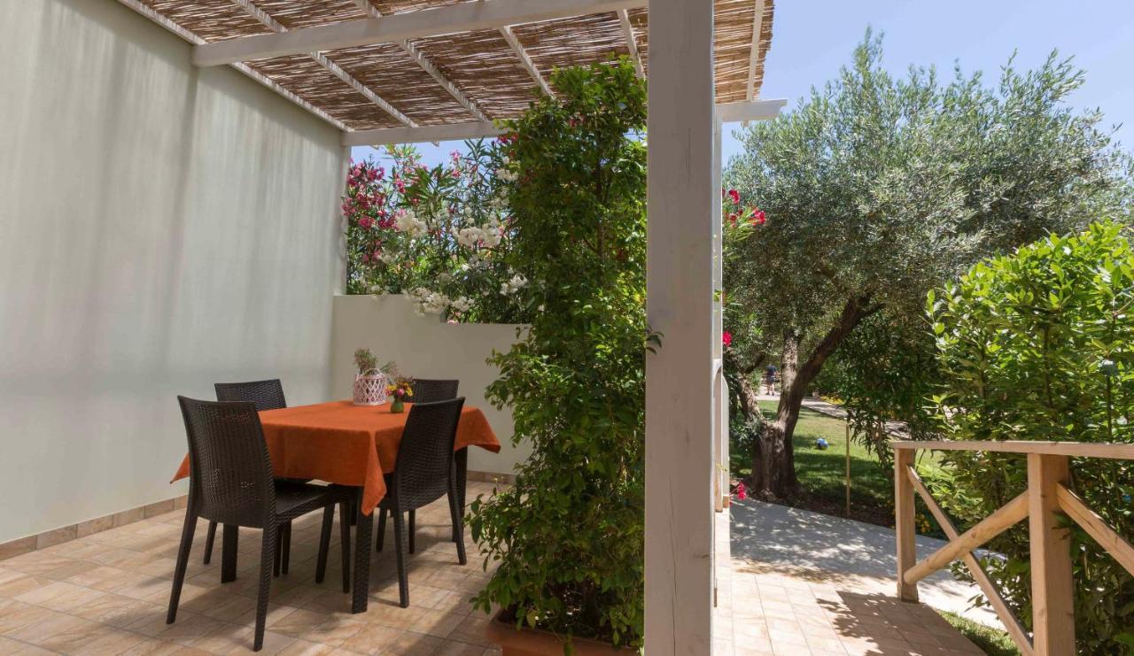 טורה סן ג'ובאני אוג'נטו Dimora Tenuta Solentino מראה חיצוני תמונה